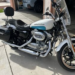 Harley Davidson 883 Super Low