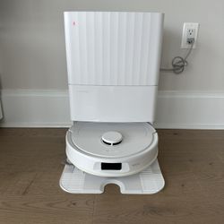 Roborock Vacuum And Mop