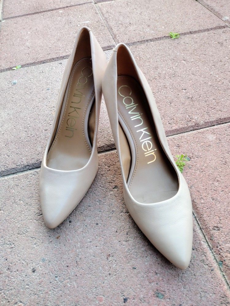 Calvin Klein  Leather Heels  $8 New