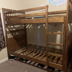 bunk bed 
