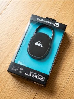 Quiksilver Bluetooth Clip Speaker