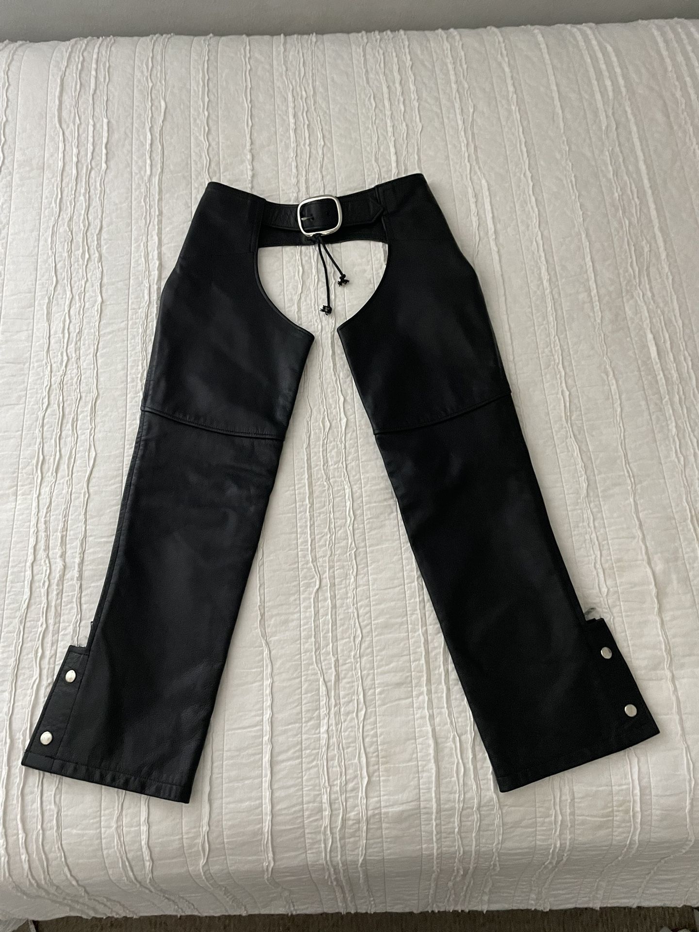 San Diego Leather Jacket Company High-Quality Women’s Size Small Black Leather Chaps Pants Like New