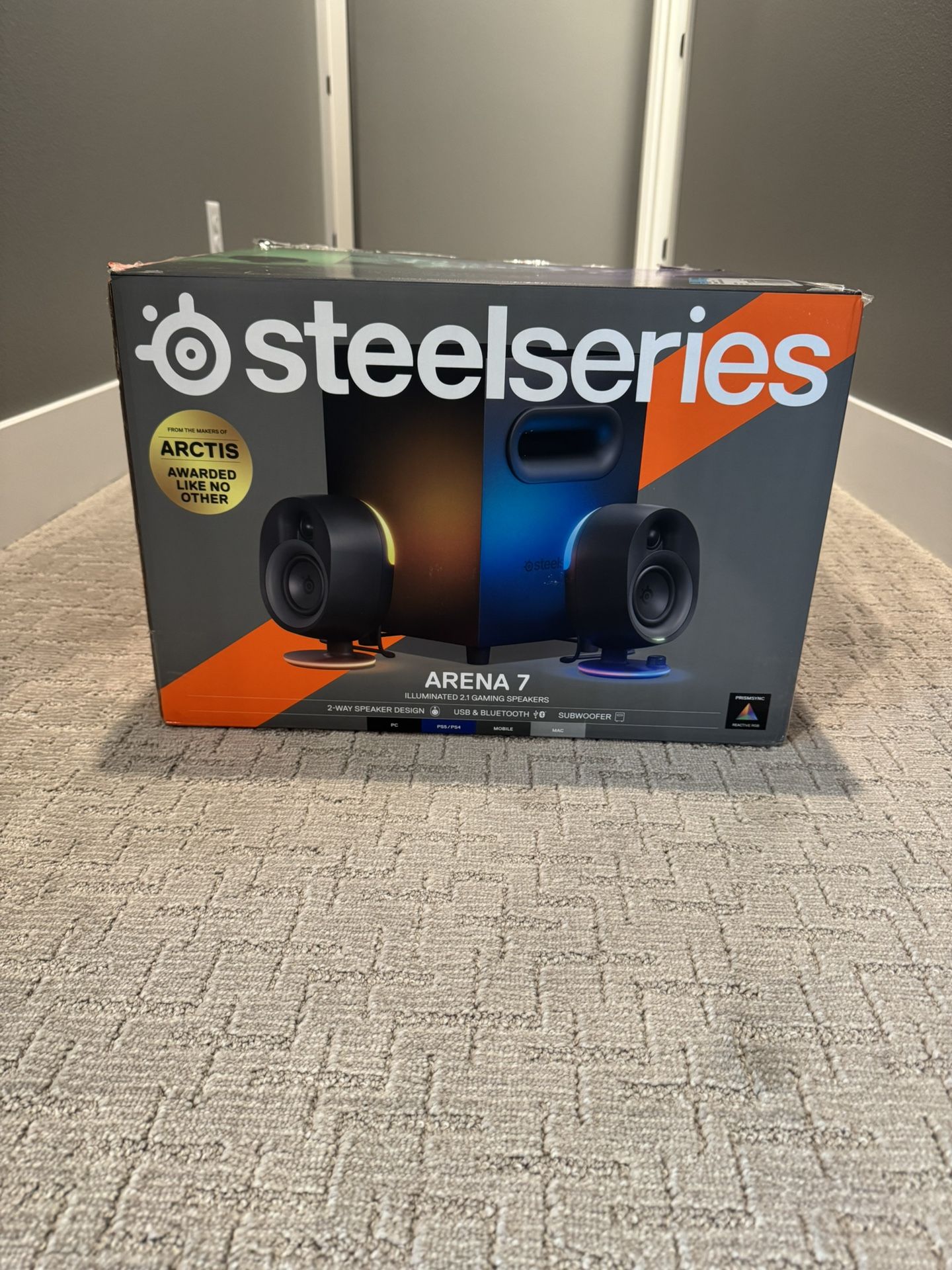 SteelSeries Arena 7 BRAND NEW NEVER USED