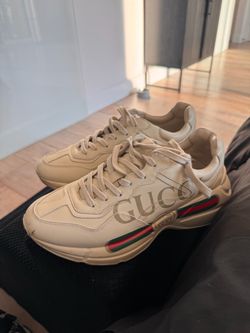 Used Gucci Rhyton Leather Sneakers — Vintage Logo Print, Ivory