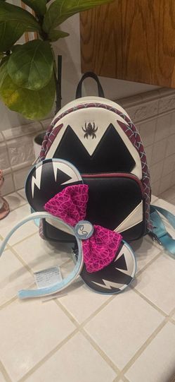 Loungefly Ghost spider backpack