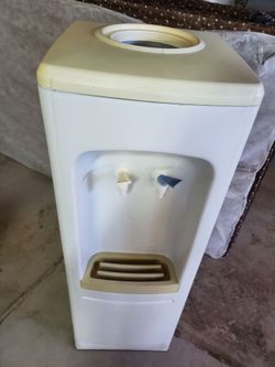 Water Dispenser