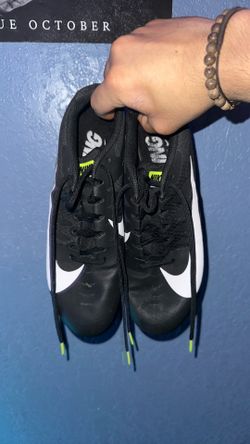 Track spikes