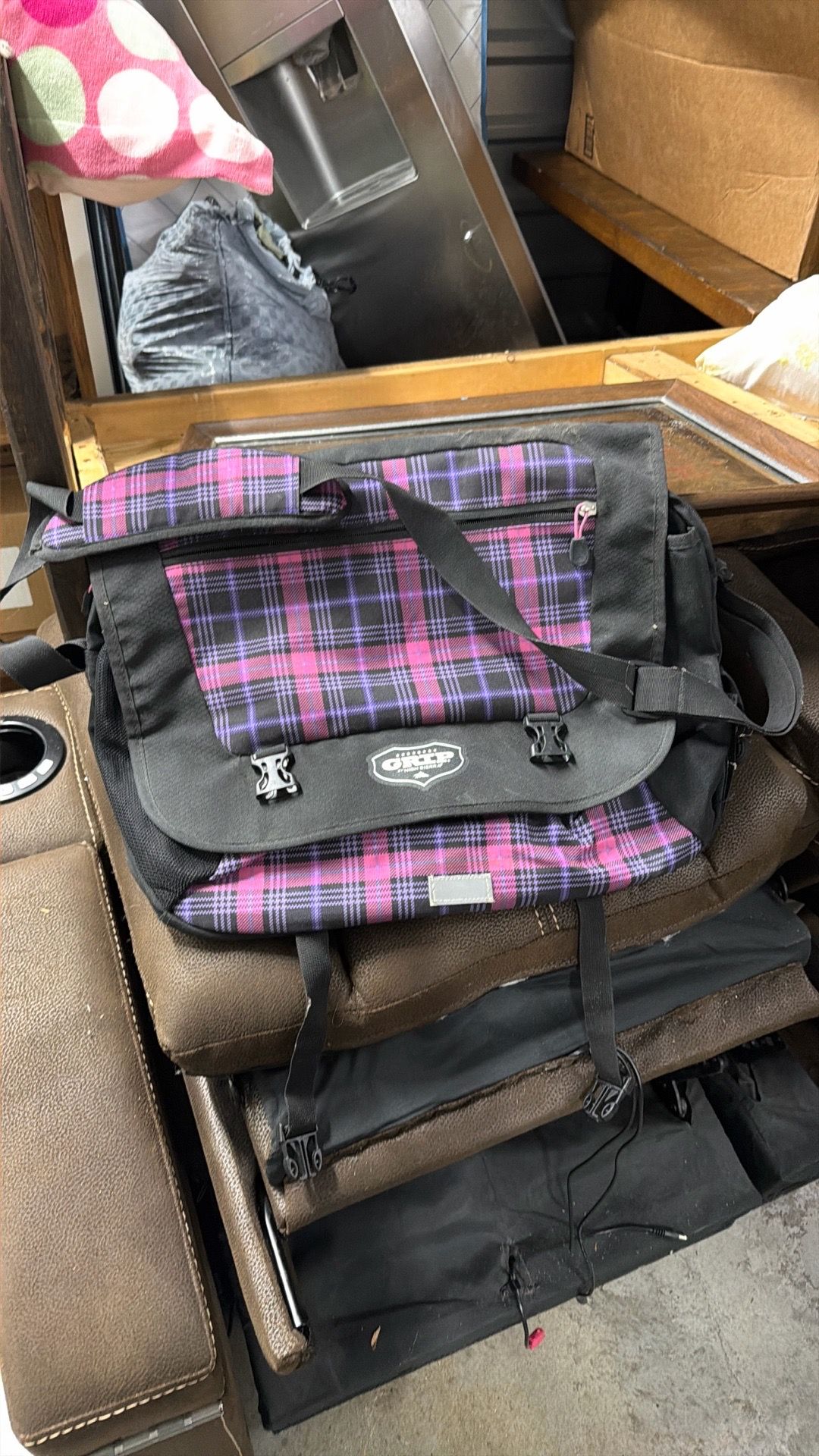 Grip by High Sierra pink and purple bag