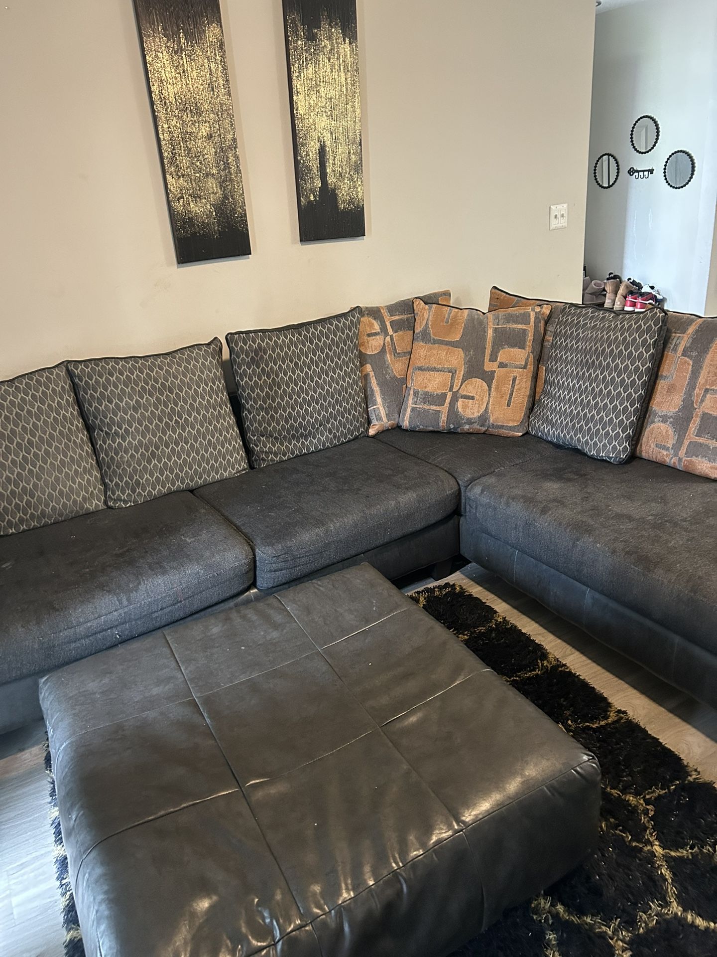 Sectional & Ottoman