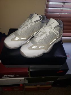 Jordan 11 Low IE