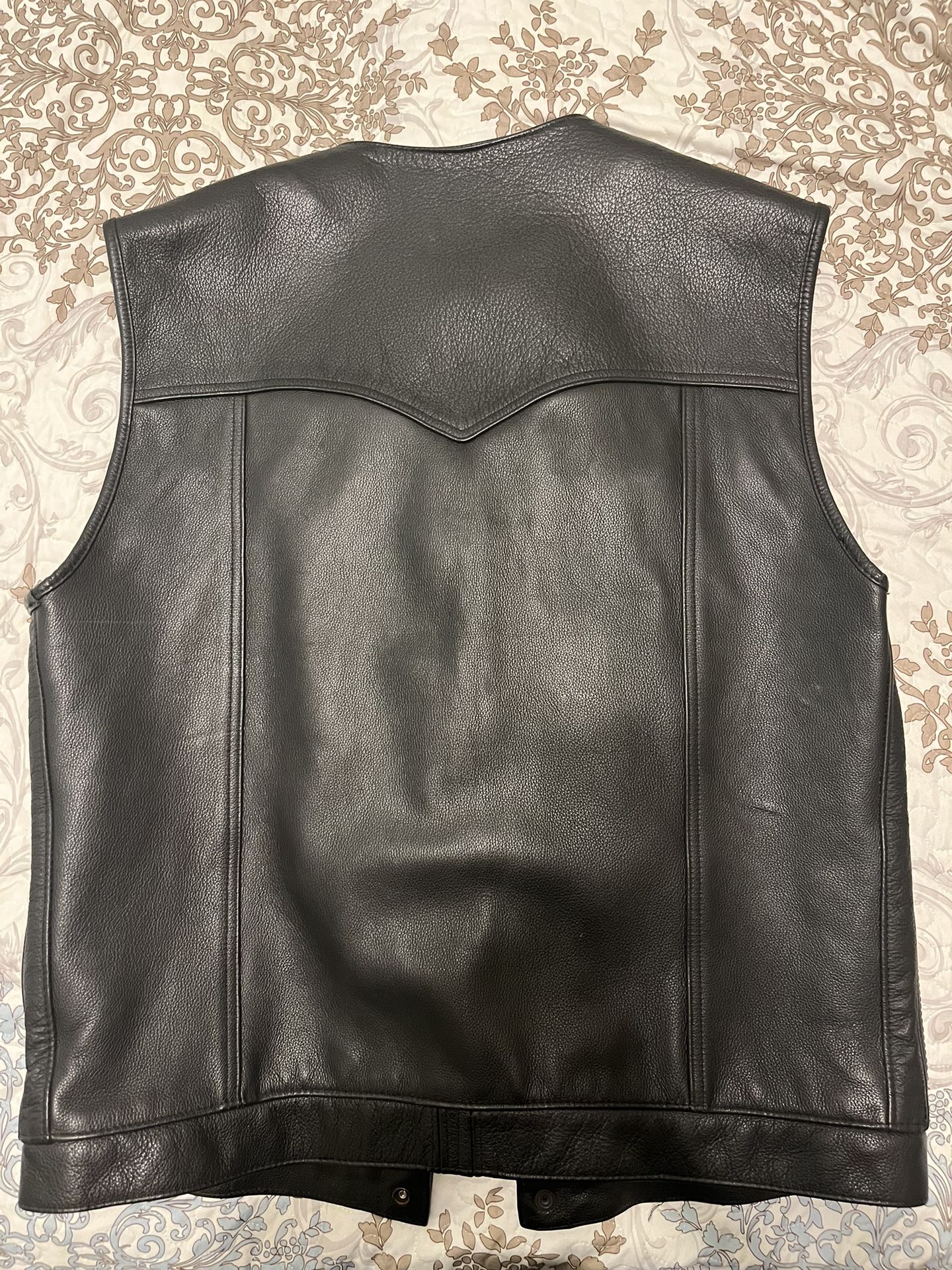 Lil Joes Leather Vest Cut- tall riders 6”4, for Sale in Trabuco