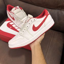Air Jordan 1 Low OG University Red Size 13 (BrandNew + OGAll)