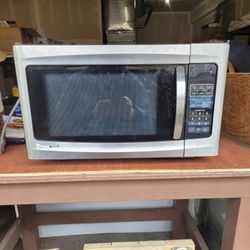 Commercial Grade Microwaves