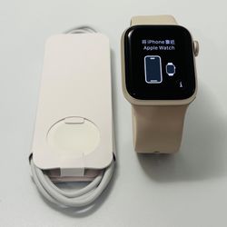 APPLE WATCH SE 3rd Gen 40MM Cellular Unlocked Like New