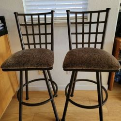 Swivel Bar Stools 