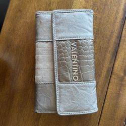 Valentino Wallet