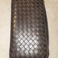 Bottega Veneta Zippy Wallet
