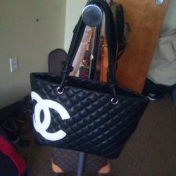 Bags Chanel, LV, Gucci