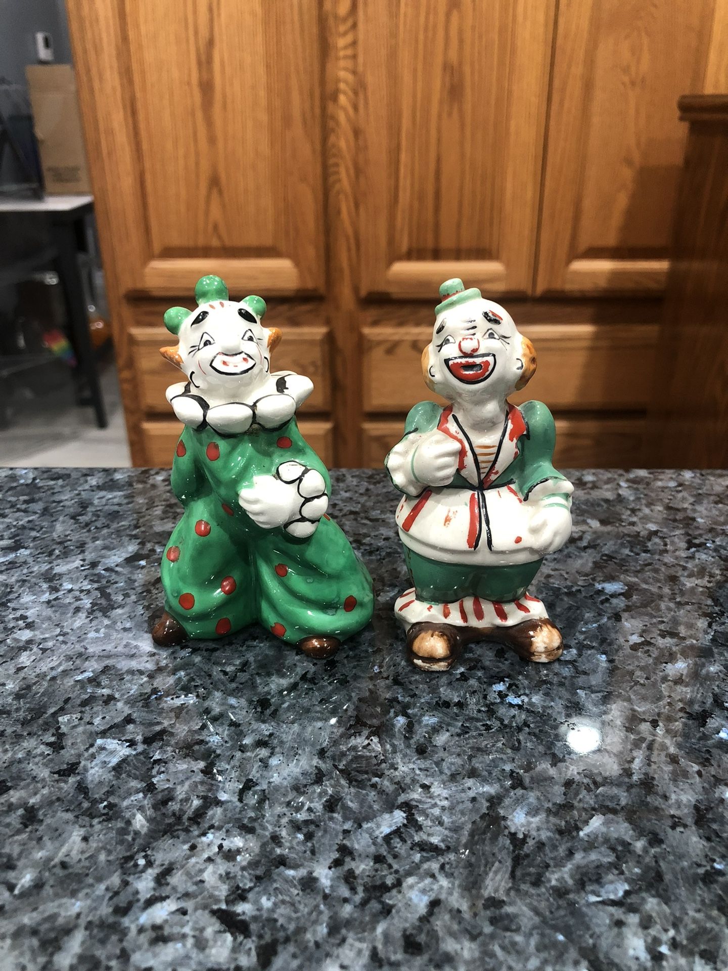 Yona Original Clown Vintage 50's Salt And Pepper Ceramic Shakers.  Clowns.  Preowned Good Condition 