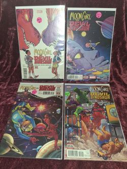 2017 Moon girl comic books. Awesome condition! $20 for all. All sales final.
