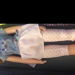 Dolls 