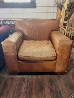 Vintage leather club  chair
