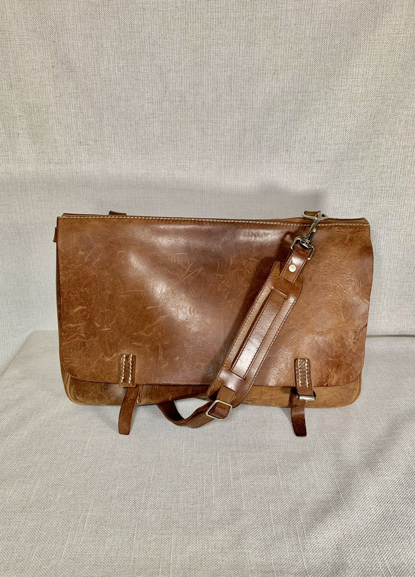 J Crew 100% Handmade Leather Cowhide Saddlebag Shoulder Briefcase Messenger Travel Laptop Bag. 