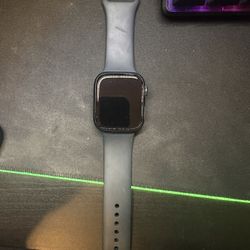 Apple Watch 7 Cellular And GPS 