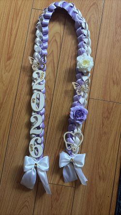 Graduation Lei