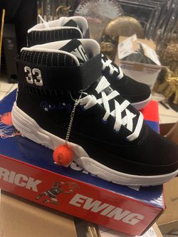 Size 10 Ewing PATRICK ATHLETICS 33 MID Black/Silver/Blue ORLANDO