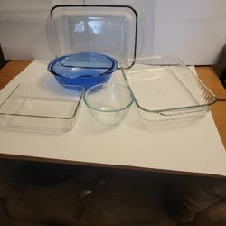 Pyrex/ Anchor Hocking 