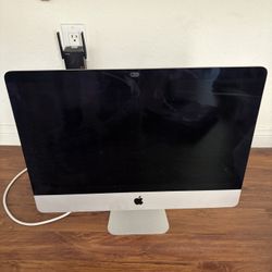 Apple iMac Desktop Computer A1418 In Good Condition 