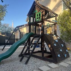 Kids Playset With Swings
