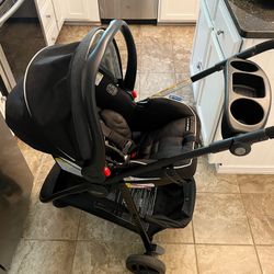 Graco Snugride Snuglock 30 (with Stroller & 2 Bases)