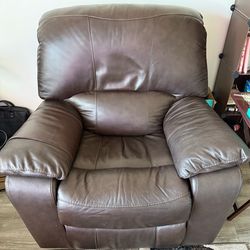 Genuine Leather recliner 42x42