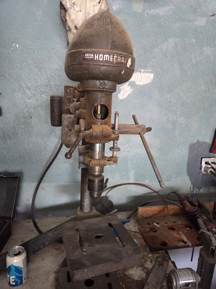 Vintage Delta Homecraft Rockwell Milwaukee Drill Press