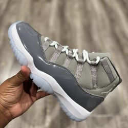 Jordan 11 Grey 
