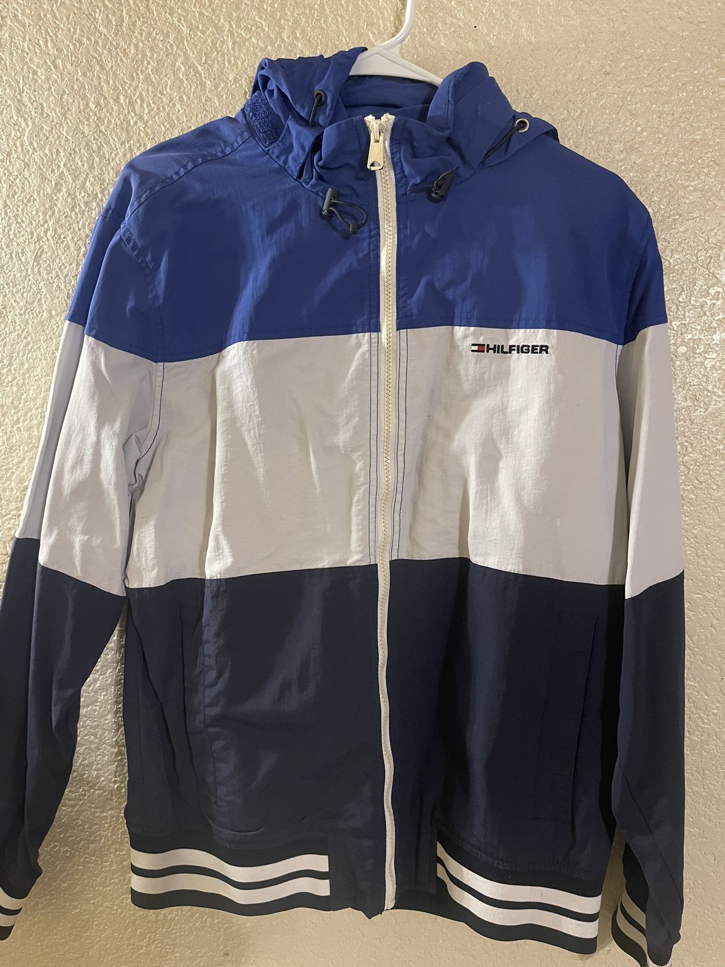 Tommy Hilfigure