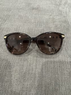 Burberry sunglasses BE4216