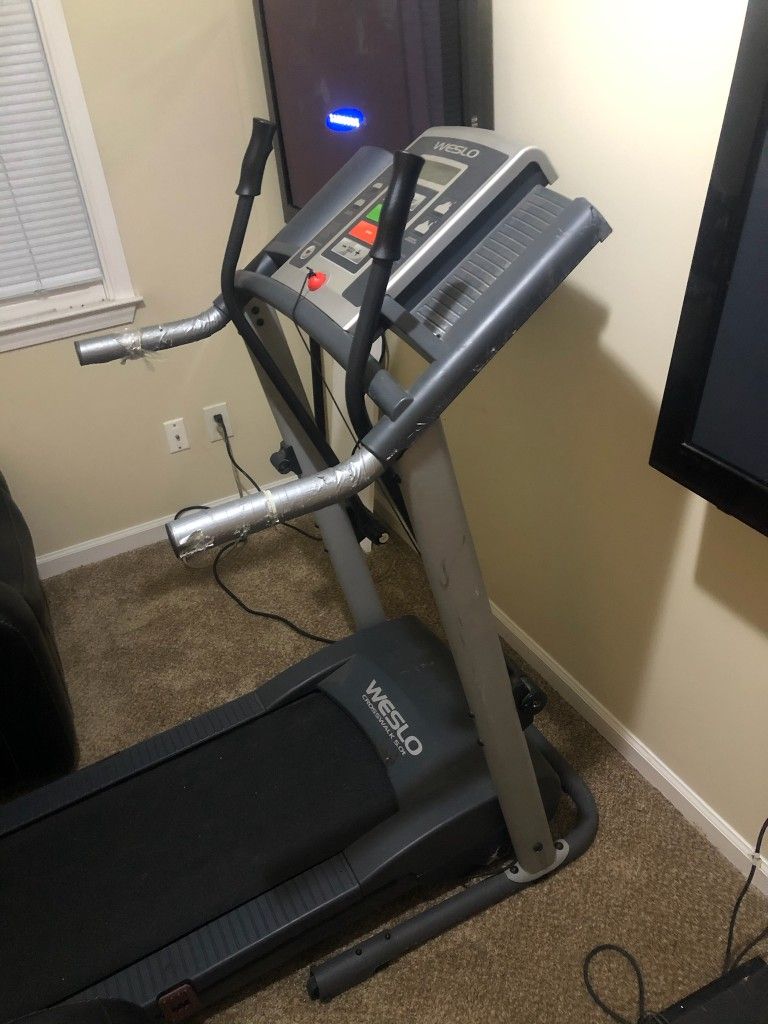 Weslo Crosswalk Treadmill