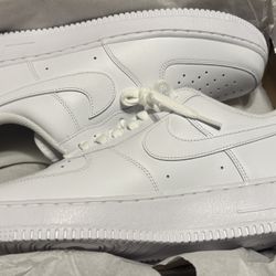 Men’s Nike Air Force 1 ‘07 - Size 10.5