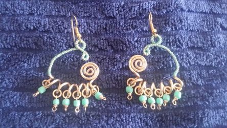 Aretes color turquesa