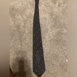 Georgio Armani black patterned tie