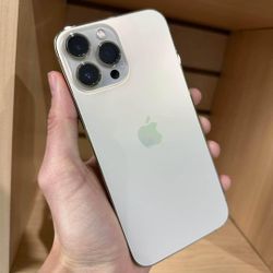 iPhone 13 Pro Max,  UNLOCKED, Excellent Condition. 