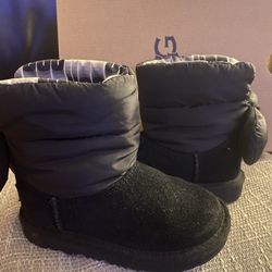 UGGS FOR GIRLS 