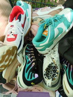 Unisex sneakers infant  to adult.