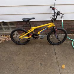 Haro Revo Bmx
