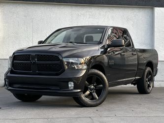 2016 RAM 1500 Express * BLACKED OUT * LOW MILES *