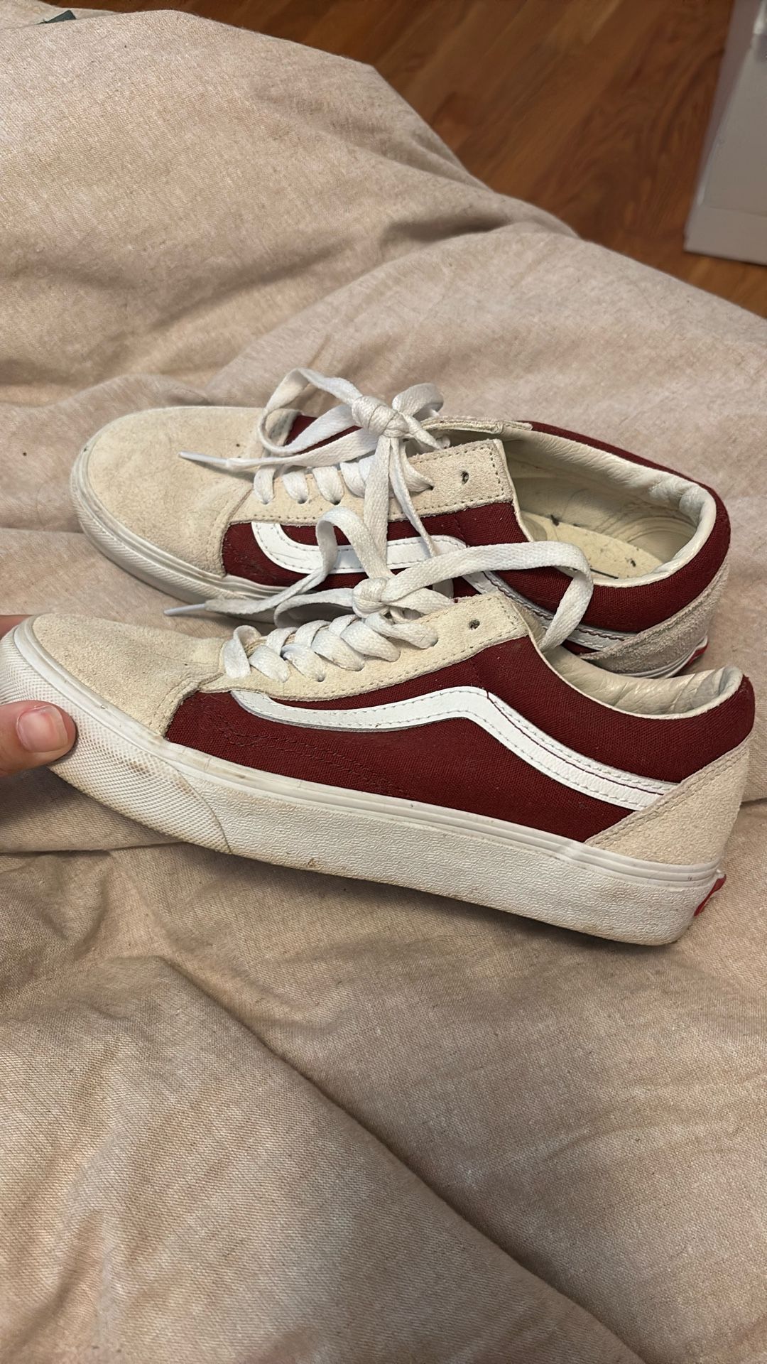 Women’s Size 7 Vans