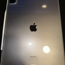 iPad Pro 12.9-inch (6th Gen)